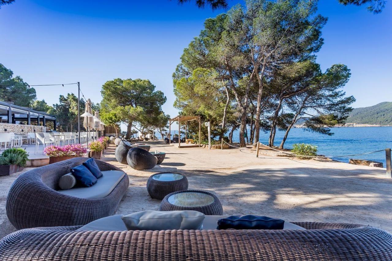 ホテル Catalonia Royal Ses Estaques-Adults Only サンタ・エウラリア・デス・リウ エクステリア 写真