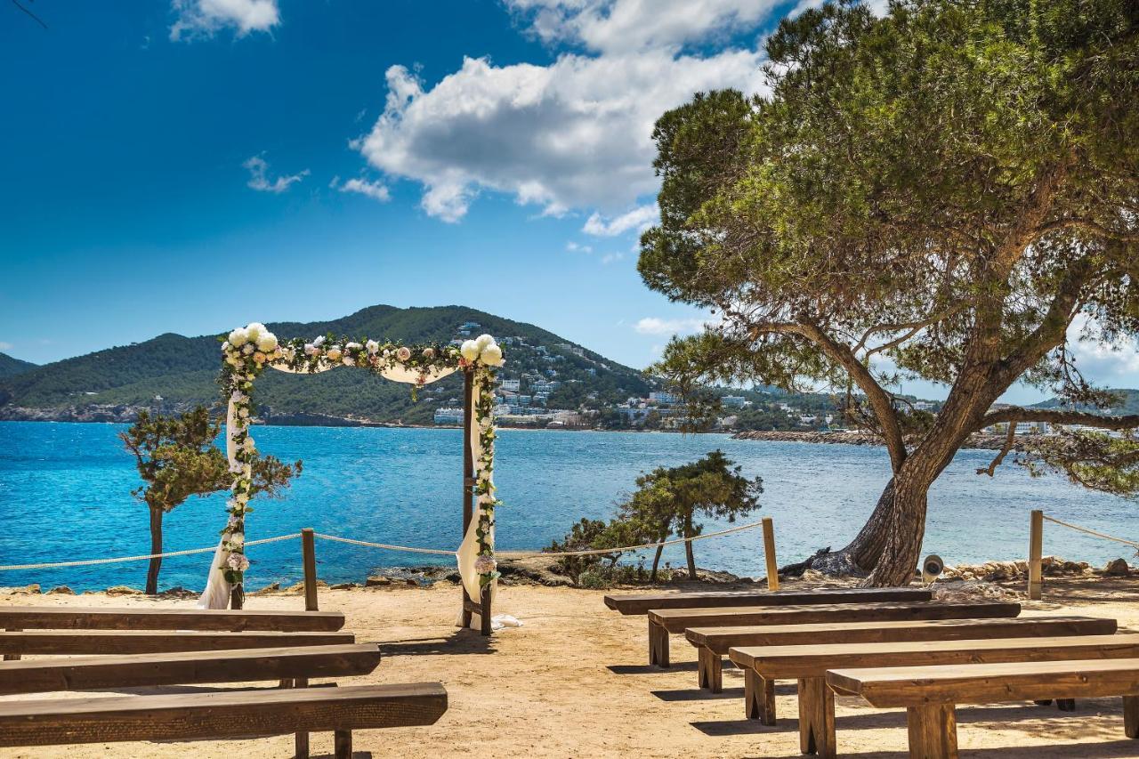 ホテル Catalonia Royal Ses Estaques-Adults Only サンタ・エウラリア・デス・リウ エクステリア 写真